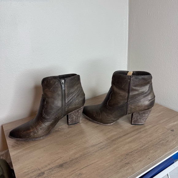 Frye Renee Brown Leather Pointed Heeled Ankle Boots Womens Booties - Picture 7 of 10